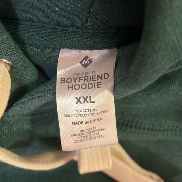 Boyfriend Hoodie.      #1249 - Picture 3 of 4